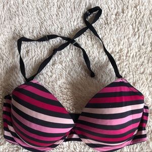 VS PINK Convertible T Shirt Bra in Stripe